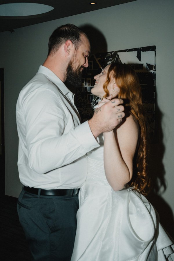 AngelaBrushePhotography_WEDDING_180726_N&P_SNEAKPEEKS-193.jpg