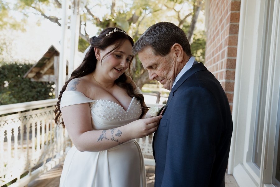 AngelaBrushePhotography_WEDDING_260726_R&J_SNEAKPEEKS-24.jpg