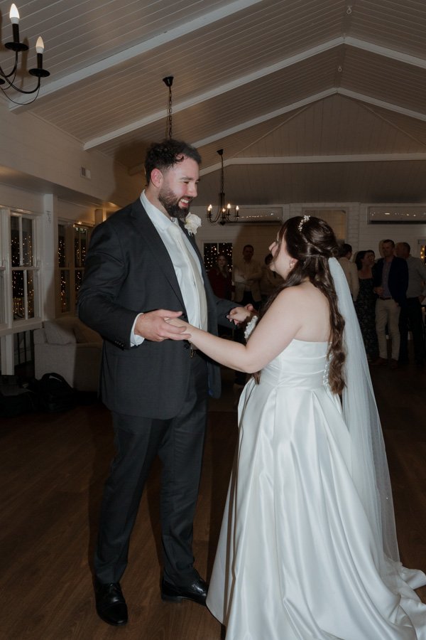 AngelaBrushePhotography_WEDDING_260726_R&J_SNEAKPEEKS-175.jpg