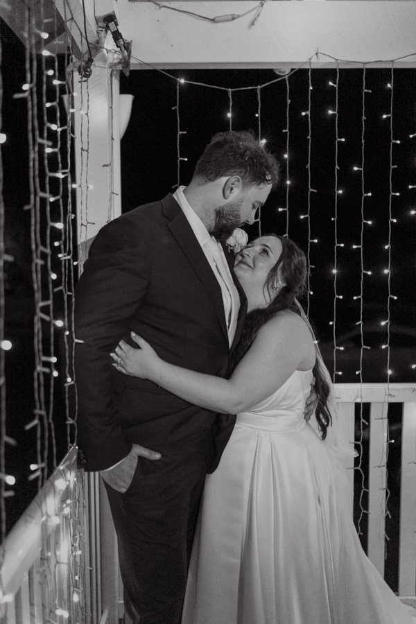AngelaBrushePhotography_WEDDING_260726_R&J_SNEAKPEEKS-190.jpg