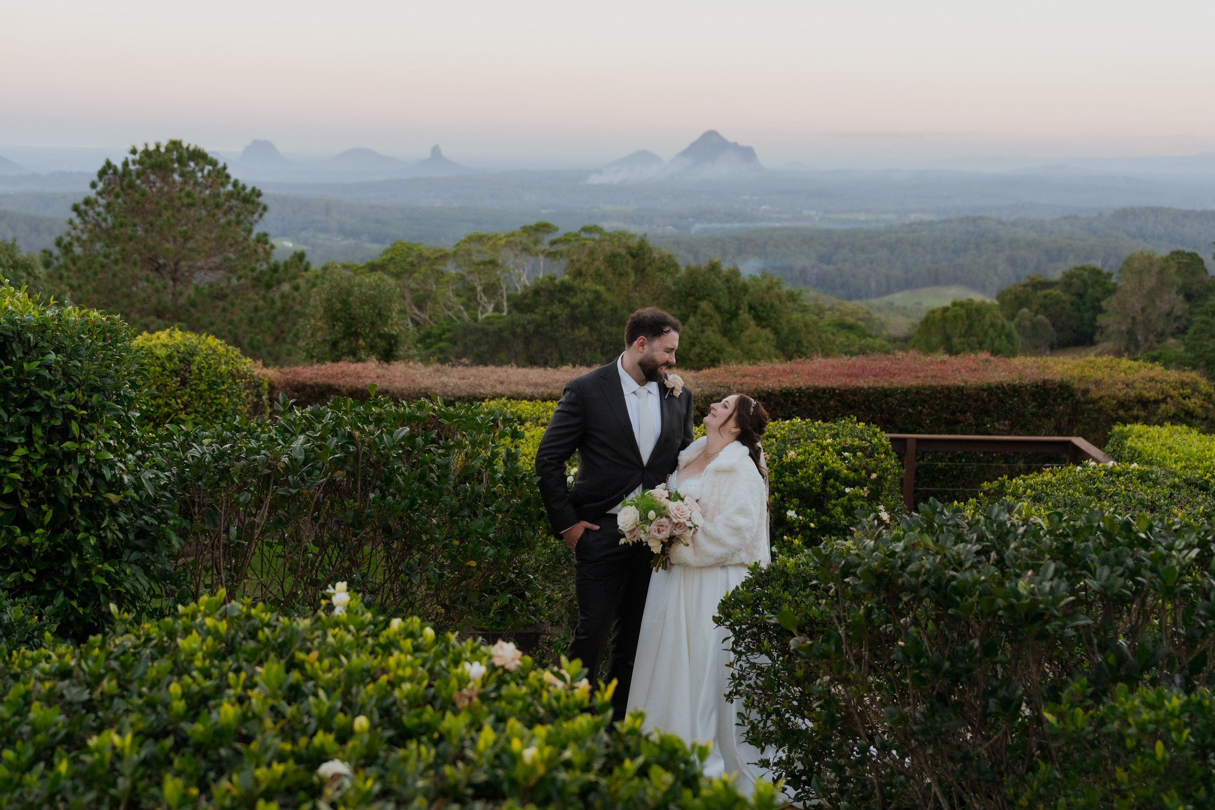 Rachael &amp; Jonathan's Golden Sunset Wedding at Tiffany's Maleny