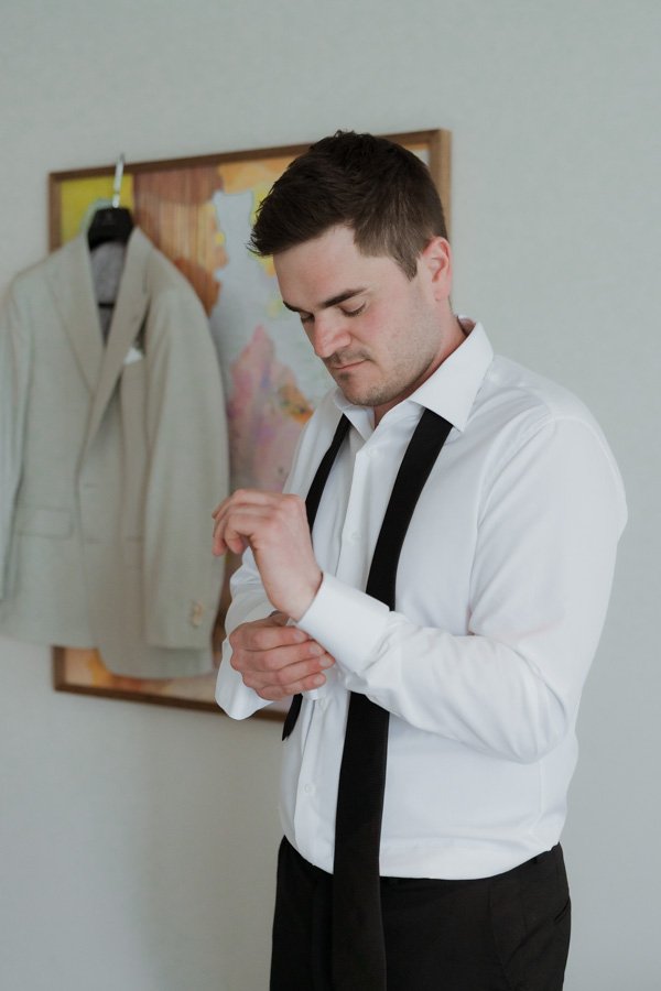 AngelaBrushePhotography_WEDDING_010826_J&T_SNEAKPEEKS-4.jpg