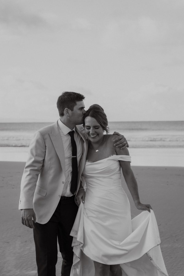 AngelaBrushePhotography_WEDDING_010826_J&T_SNEAKPEEKS-153.jpg