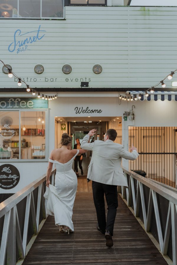 AngelaBrushePhotography_WEDDING_010826_J&T_SNEAKPEEKS-173.jpg