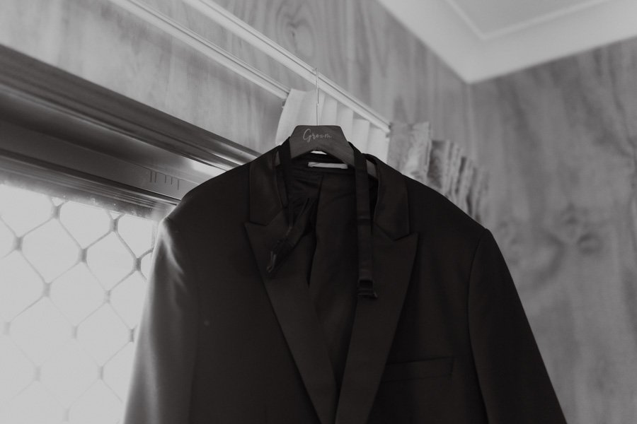 AngelaBrushePhotography_WEDDING_A&J_210826_SNEAKPEEKS-1.jpg