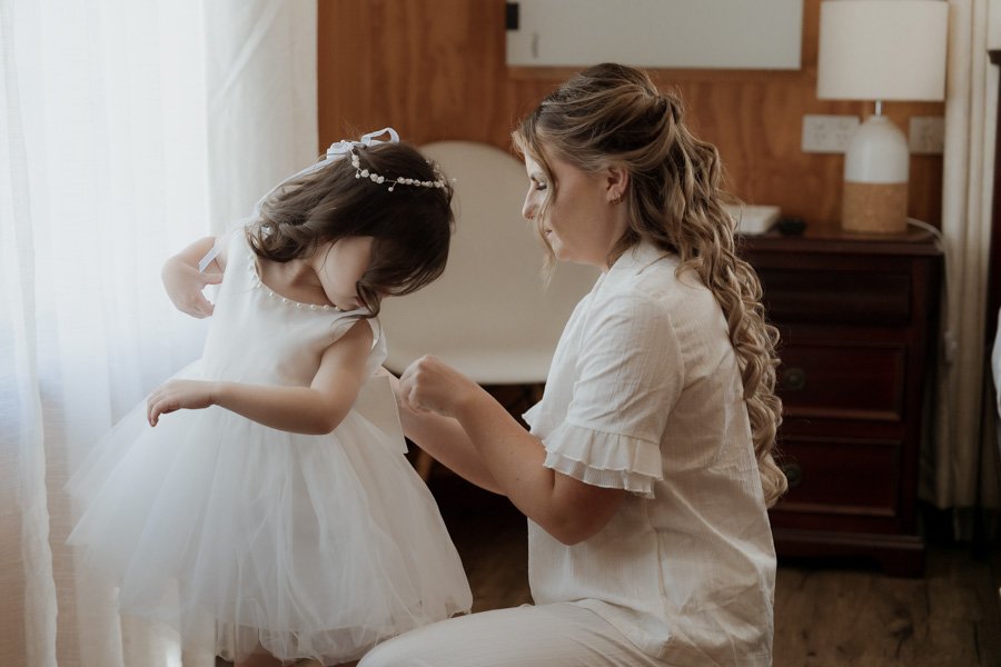 AngelaBrushePhotography_WEDDING_A&J_210826_SNEAKPEEKS-36.jpg