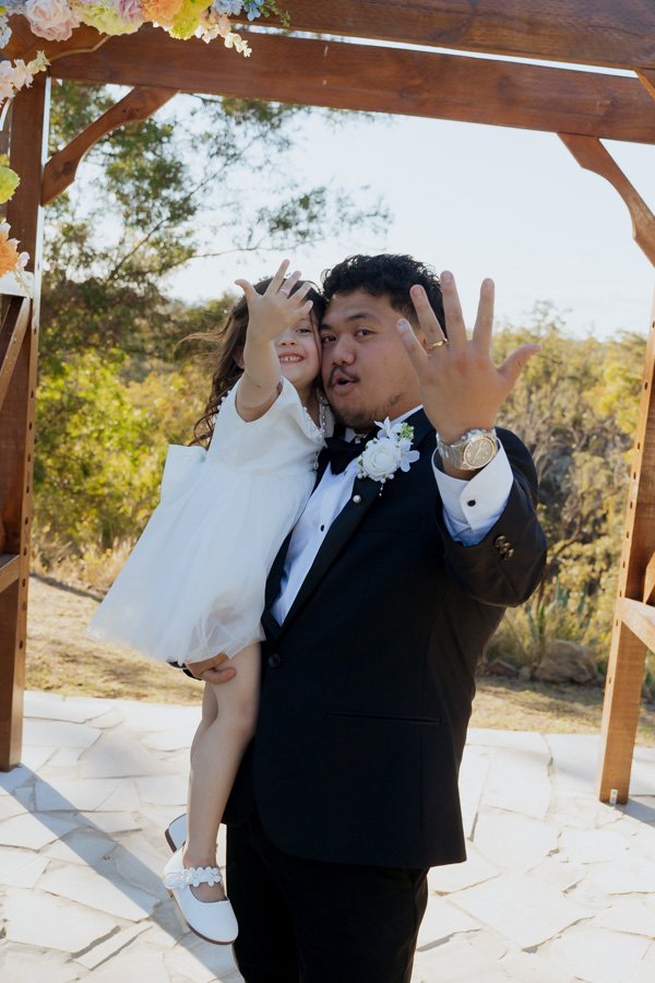 AngelaBrushePhotography_WEDDING_A&J_210826_SNEAKPEEKS-81.jpg