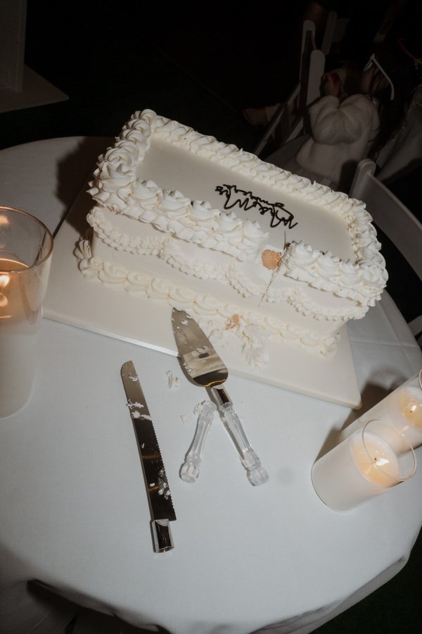 AngelaBrushePhotography_WEDDING_A&J_210826_SNEAKPEEKS-163.jpg