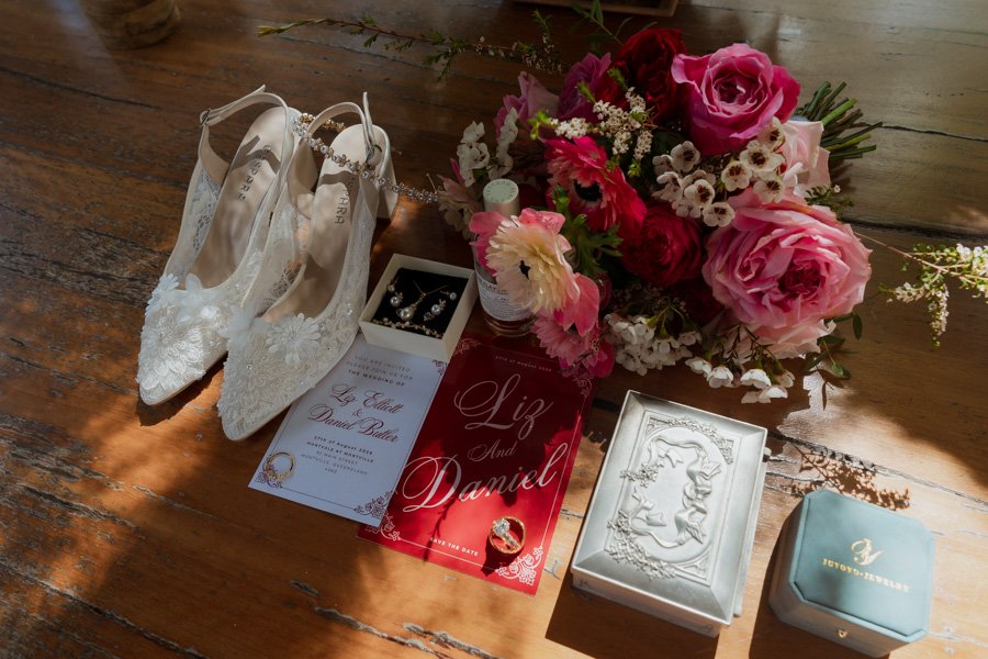 AngelaBrushePhotography_WEDDING_L&D_270826_SNEAKPEEKS-5.jpg