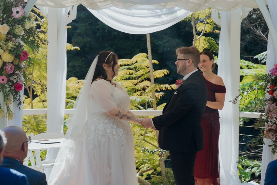 AngelaBrushePhotography_WEDDING_L&D_270826_SNEAKPEEKS-56.jpg