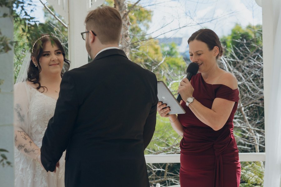 AngelaBrushePhotography_WEDDING_L&D_270826_SNEAKPEEKS-57.jpg