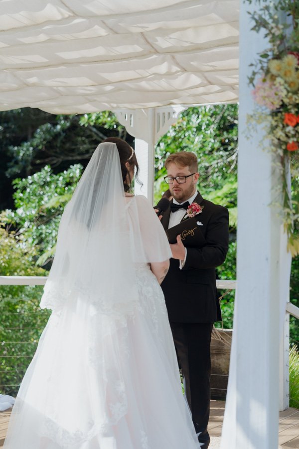 AngelaBrushePhotography_WEDDING_L&D_270826_SNEAKPEEKS-59.jpg