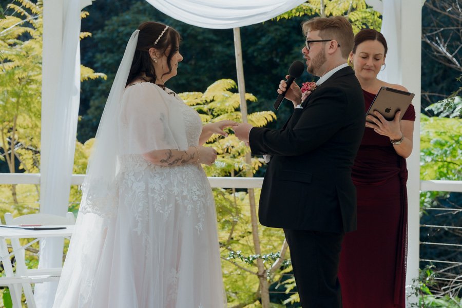 AngelaBrushePhotography_WEDDING_L&D_270826_SNEAKPEEKS-63.jpg