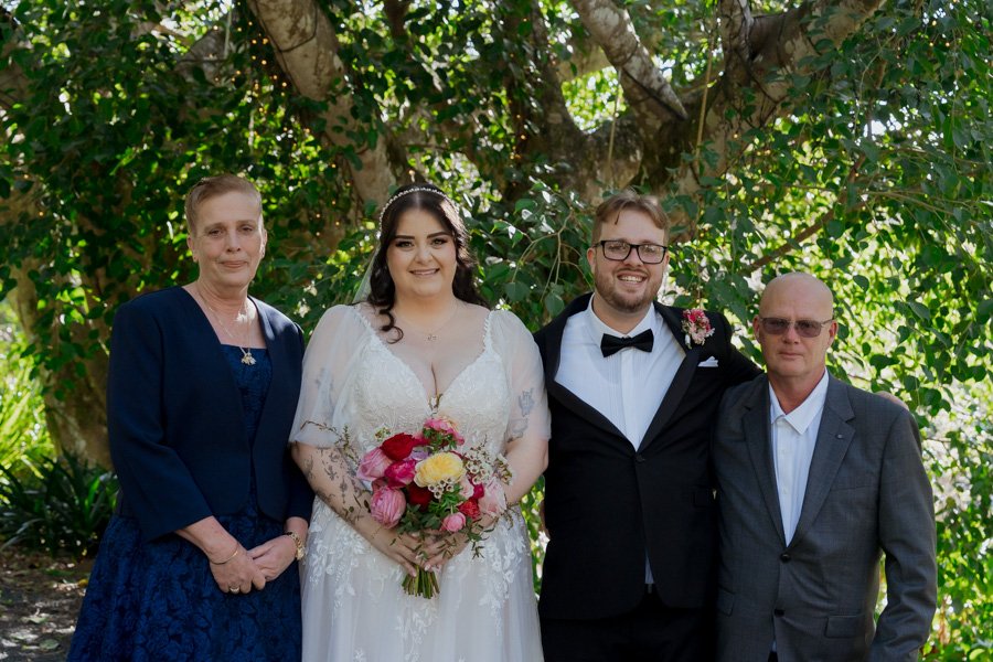 AngelaBrushePhotography_WEDDING_L&D_270826_SNEAKPEEKS-81.jpg