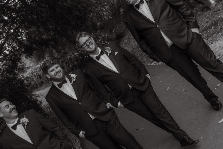 AngelaBrushePhotography_WEDDING_L&D_270826_SNEAKPEEKS-93.jpg