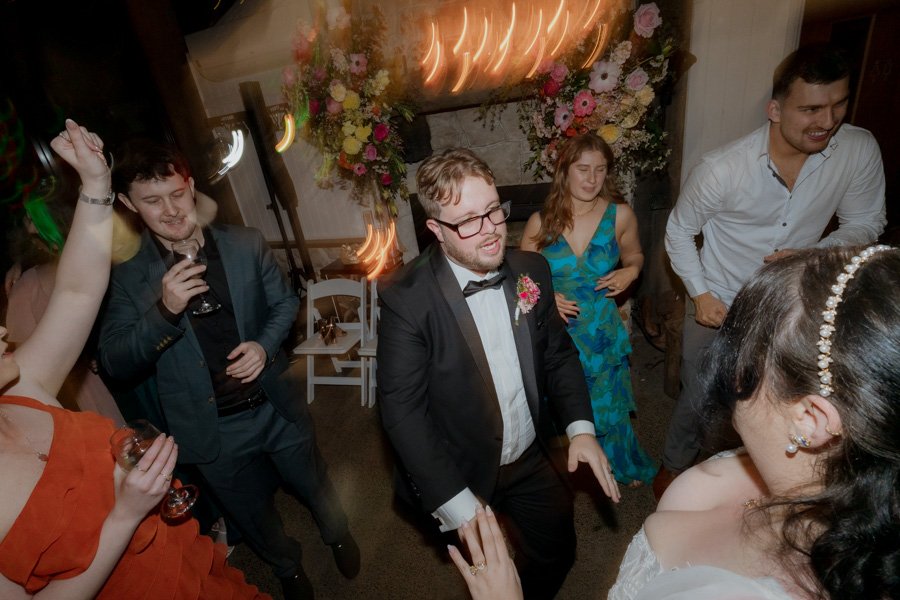 AngelaBrushePhotography_WEDDING_L&D_270826_SNEAKPEEKS-156.jpg