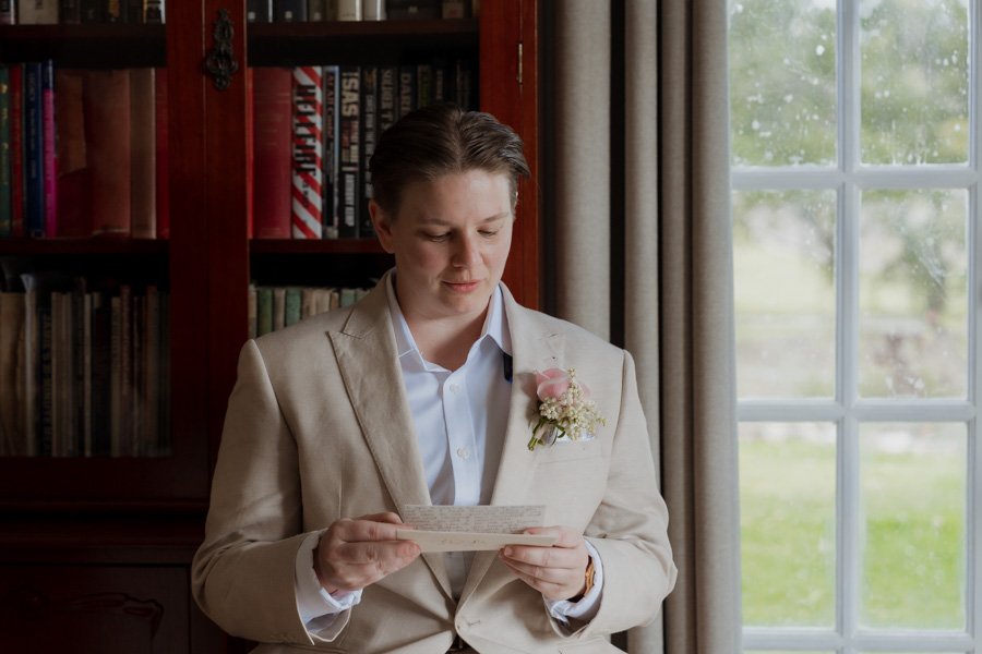 AngelaBrushePhotography_WEDDING_B&S_290826_SNEAKPEEKS-19.jpg