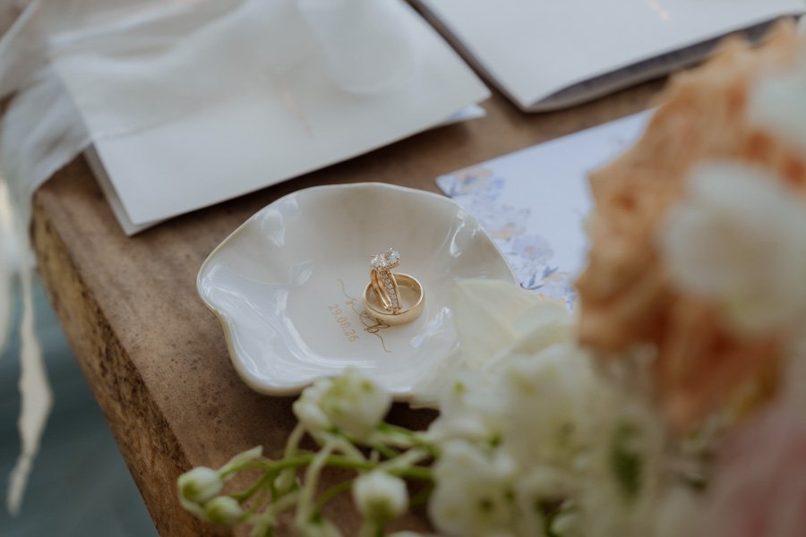 AngelaBrushePhotography_WEDDING_B&S_290826_SNEAKPEEKS-24.jpg