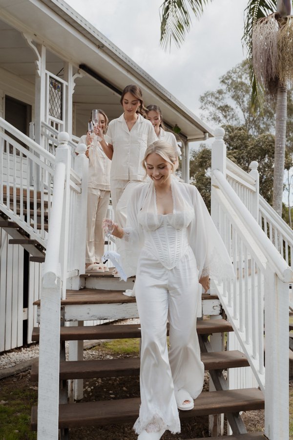 AngelaBrushePhotography_WEDDING_B&S_290826_SNEAKPEEKS-32.jpg