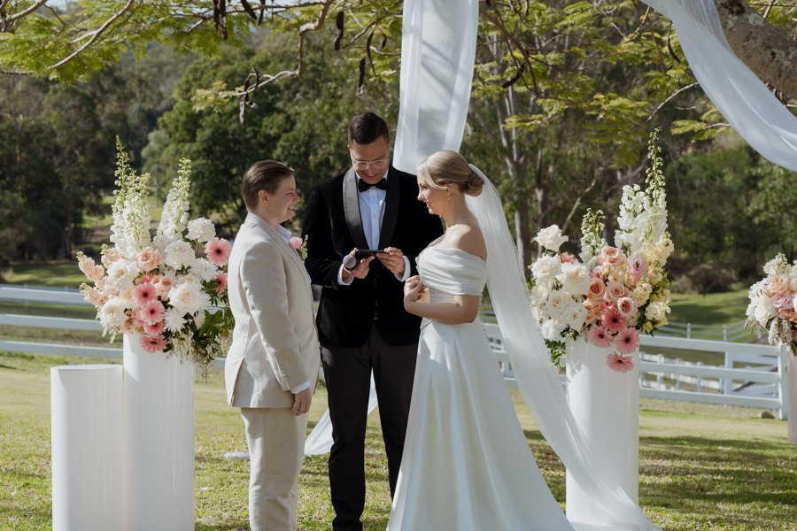 AngelaBrushePhotography_WEDDING_B&S_290826_SNEAKPEEKS-84.jpg