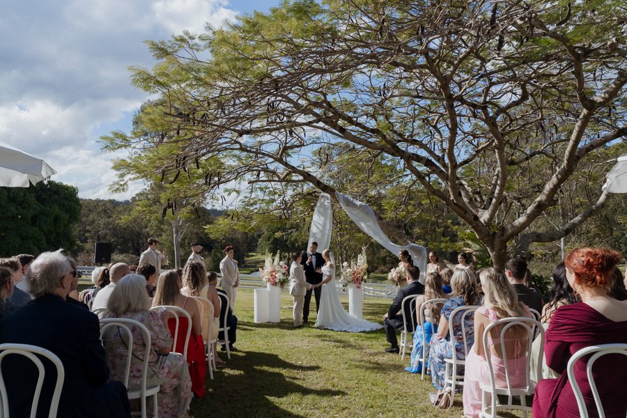 AngelaBrushePhotography_WEDDING_B&S_290826_SNEAKPEEKS-86.jpg