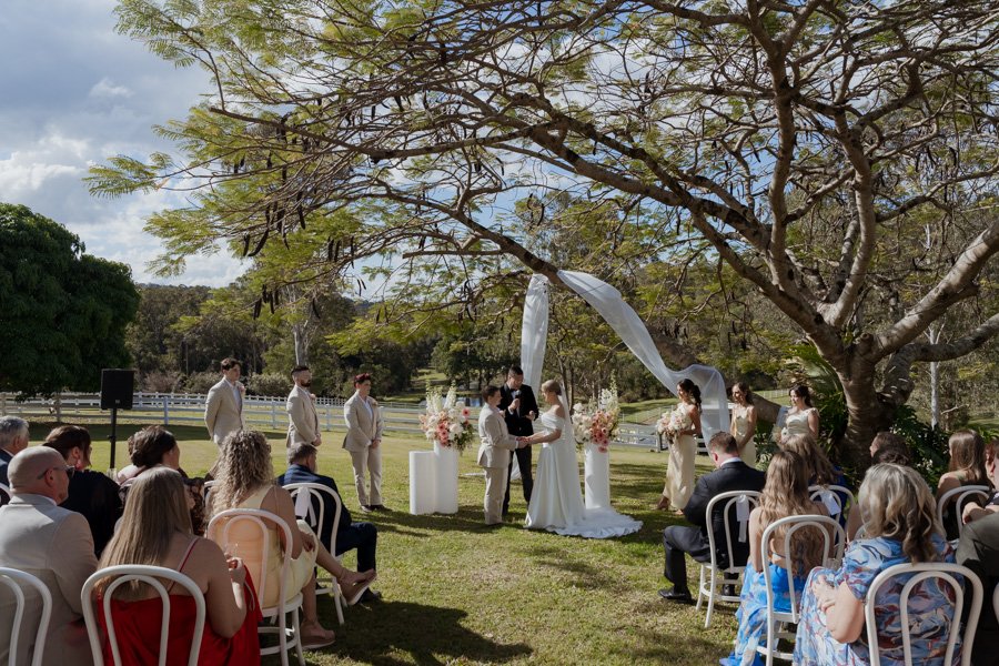 AngelaBrushePhotography_WEDDING_B&S_290826_SNEAKPEEKS-88.jpg