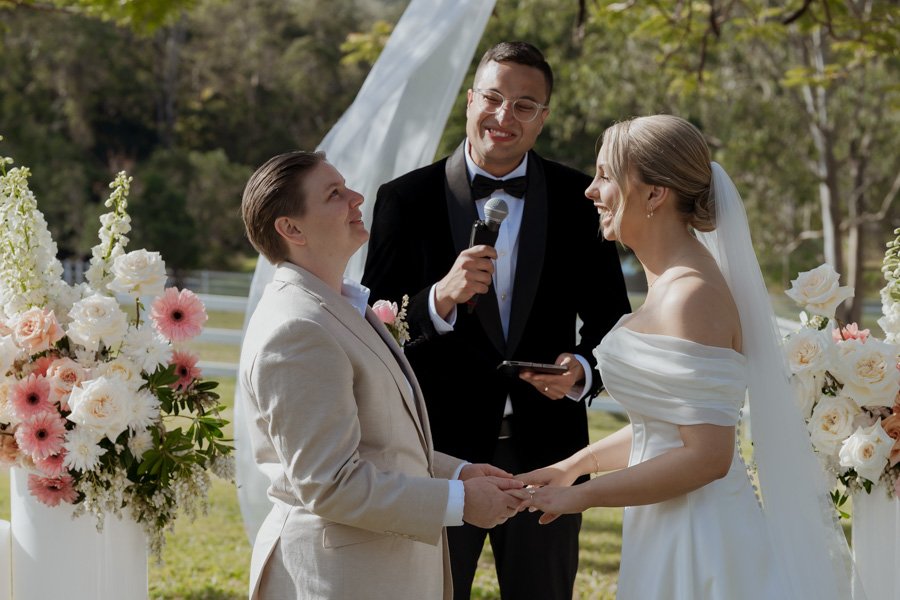 AngelaBrushePhotography_WEDDING_B&S_290826_SNEAKPEEKS-94.jpg