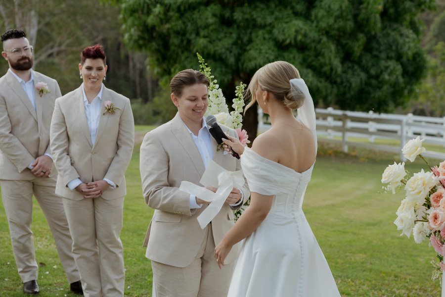 AngelaBrushePhotography_WEDDING_B&S_290826_SNEAKPEEKS-96.jpg