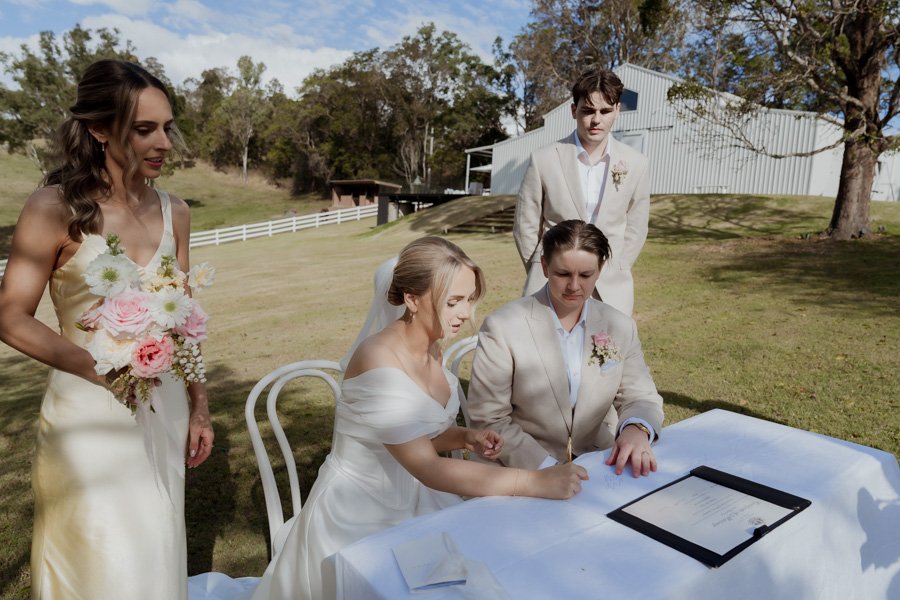 AngelaBrushePhotography_WEDDING_B&S_290826_SNEAKPEEKS-108.jpg