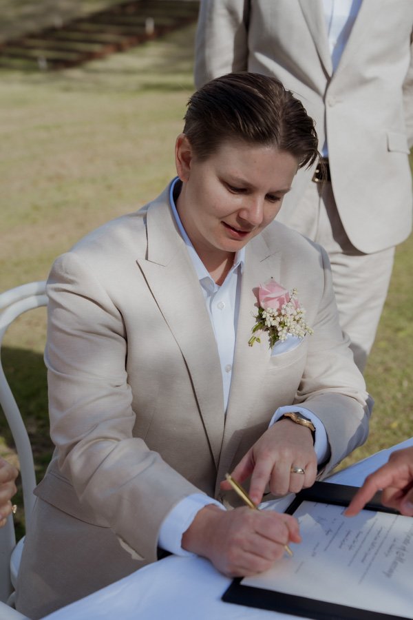 AngelaBrushePhotography_WEDDING_B&S_290826_SNEAKPEEKS-109.jpg