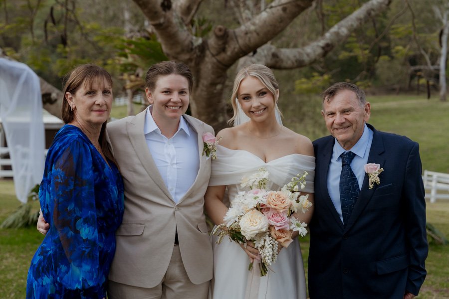AngelaBrushePhotography_WEDDING_B&S_290826_SNEAKPEEKS-128.jpg
