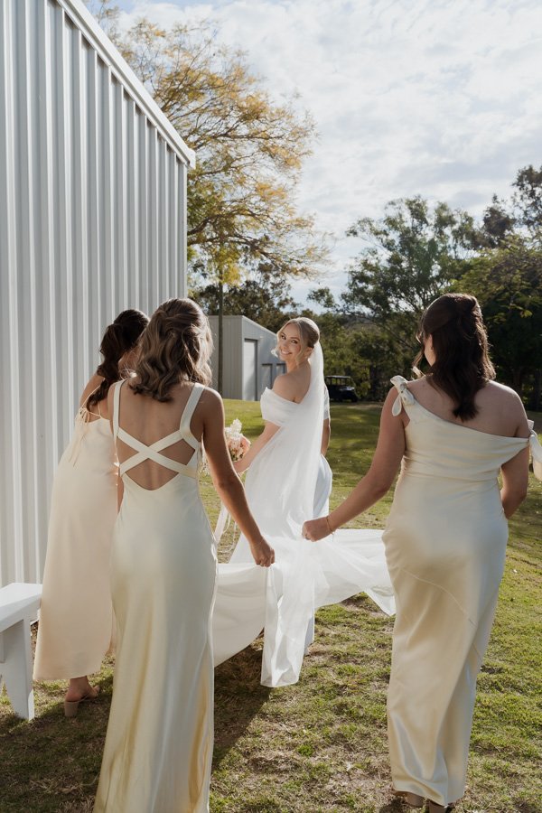 AngelaBrushePhotography_WEDDING_B&S_290826_SNEAKPEEKS-147.jpg