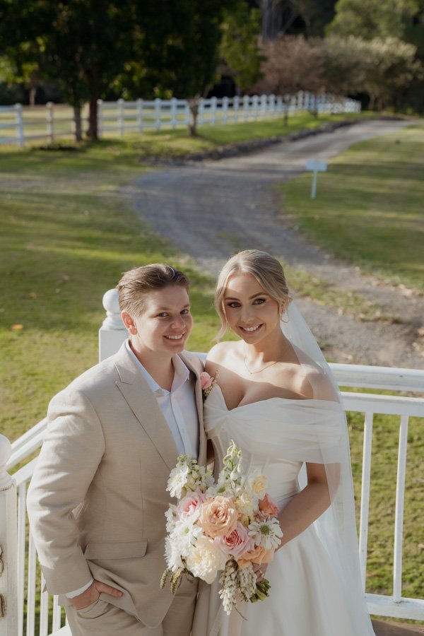 AngelaBrushePhotography_WEDDING_B&S_290826_SNEAKPEEKS-160.jpg