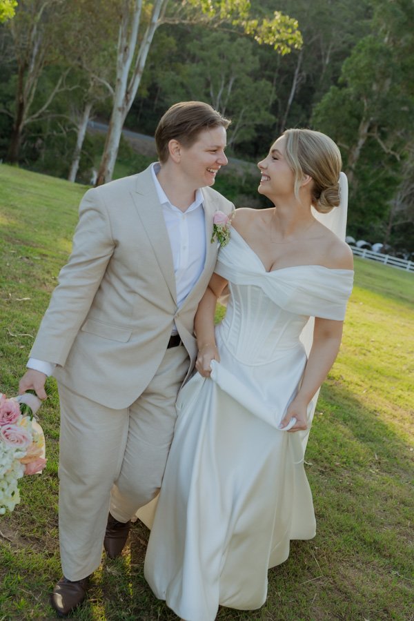 AngelaBrushePhotography_WEDDING_B&S_290826_SNEAKPEEKS-179.jpg