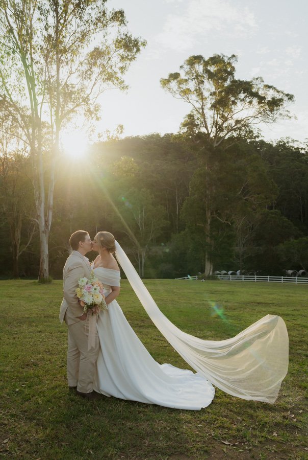 AngelaBrushePhotography_WEDDING_B&S_290826_SNEAKPEEKS-181.jpg