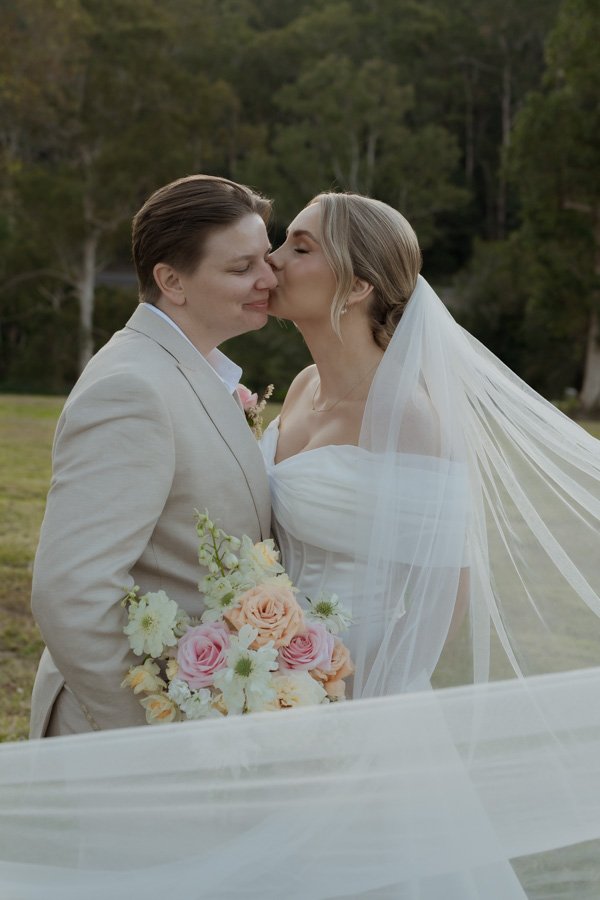 AngelaBrushePhotography_WEDDING_B&S_290826_SNEAKPEEKS-182.jpg