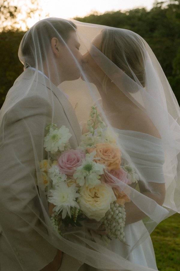 AngelaBrushePhotography_WEDDING_B&S_290826_SNEAKPEEKS-183.jpg