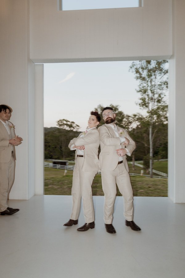 AngelaBrushePhotography_WEDDING_B&S_290826_SNEAKPEEKS-201.jpg