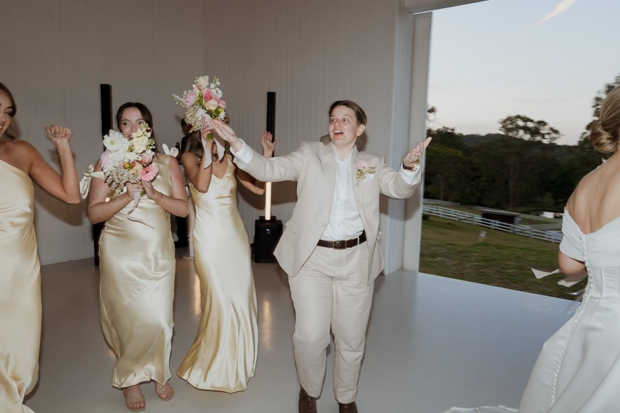 AngelaBrushePhotography_WEDDING_B&S_290826_SNEAKPEEKS-205.jpg