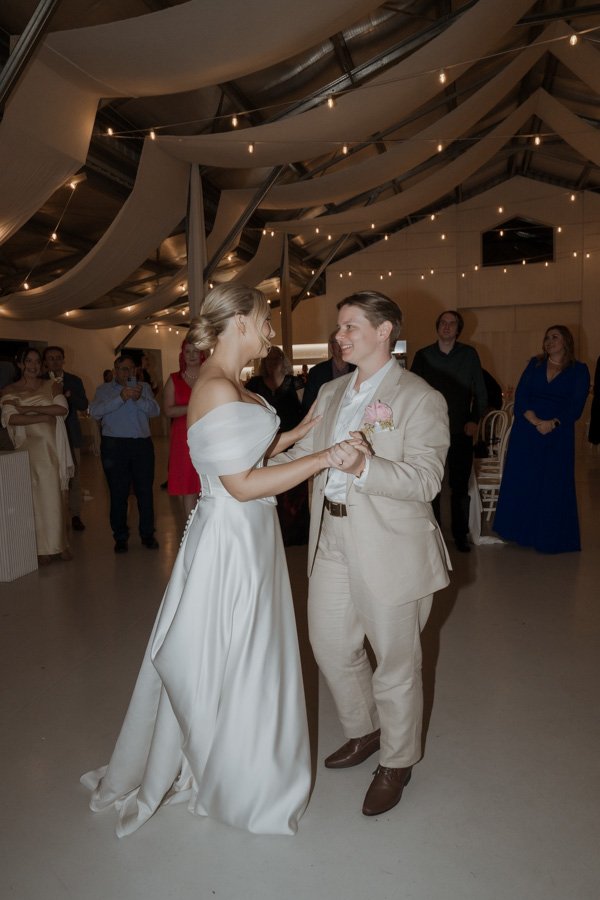 AngelaBrushePhotography_WEDDING_B&S_290826_SNEAKPEEKS-242.jpg