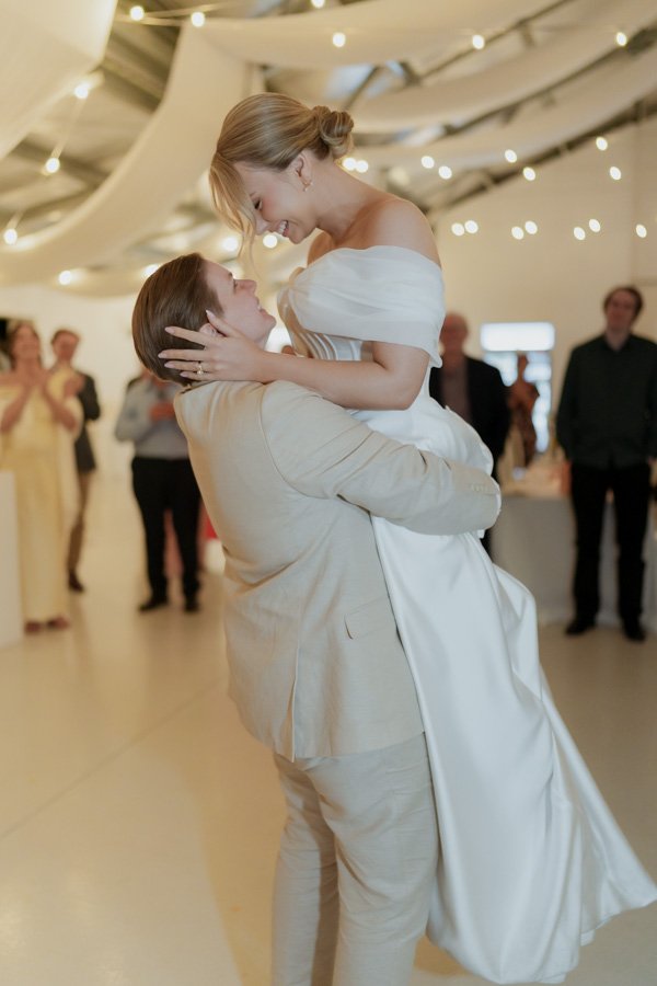 AngelaBrushePhotography_WEDDING_B&S_290826_SNEAKPEEKS-244.jpg