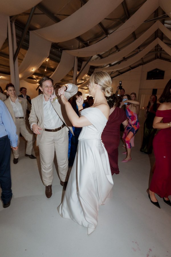 AngelaBrushePhotography_WEDDING_B&S_290826_SNEAKPEEKS-249.jpg