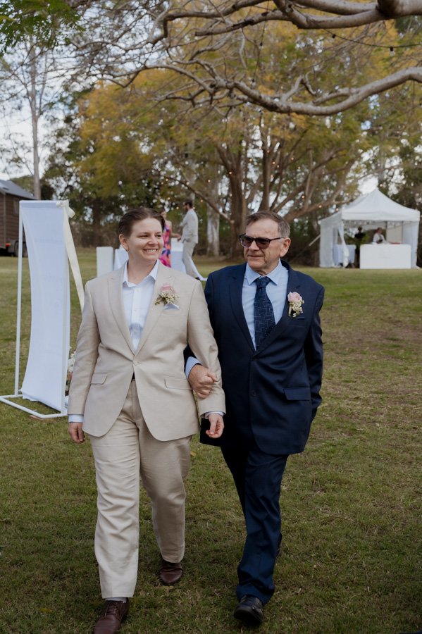 AngelaBrushePhotography_WEDDING_B&S_290826_SNEAKPEEKS-70.jpg