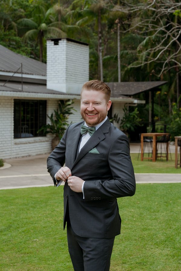 AngelaBrushePhotography_WEDDING_J&D_310826_SNEAKPEEKS-17.jpg