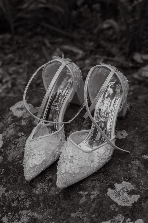 AngelaBrushePhotography_WEDDING_J&D_310826_SNEAKPEEKS-24.jpg