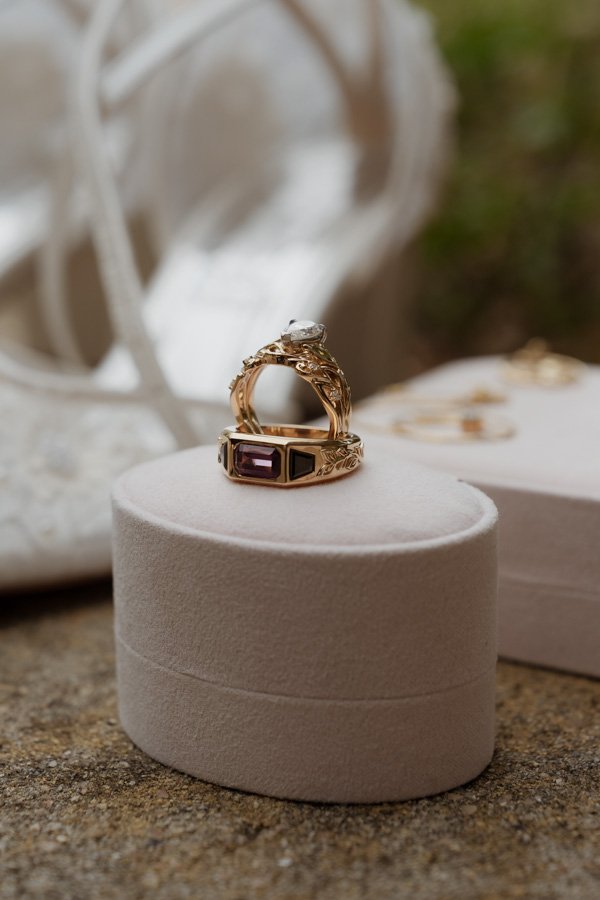 AngelaBrushePhotography_WEDDING_J&D_310826_SNEAKPEEKS-25.jpg
