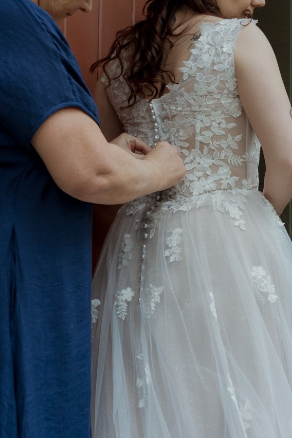 AngelaBrushePhotography_WEDDING_J&D_310826_SNEAKPEEKS-45.jpg