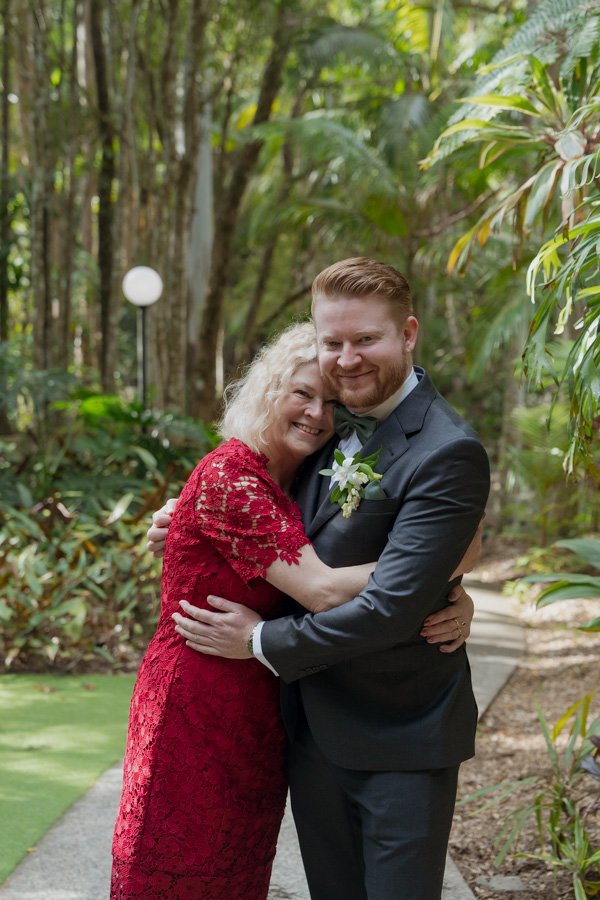 AngelaBrushePhotography_WEDDING_J&D_310826_SNEAKPEEKS-65.jpg