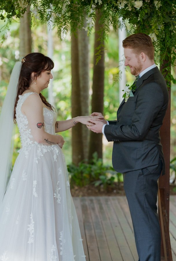 AngelaBrushePhotography_WEDDING_J&D_310826_SNEAKPEEKS-83.jpg