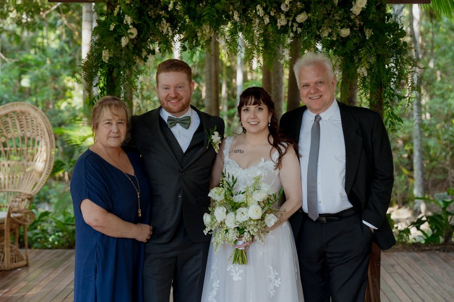 AngelaBrushePhotography_WEDDING_J&D_310826_SNEAKPEEKS-103.jpg